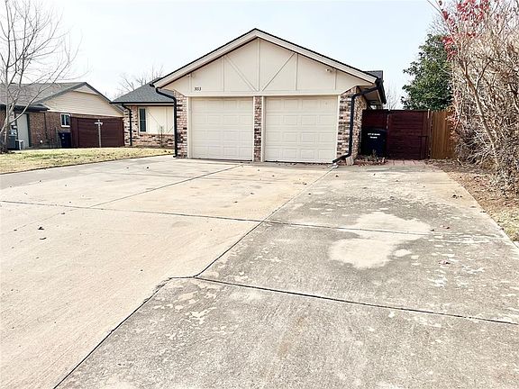 3rd image of 3013 Saint Thomas Ave