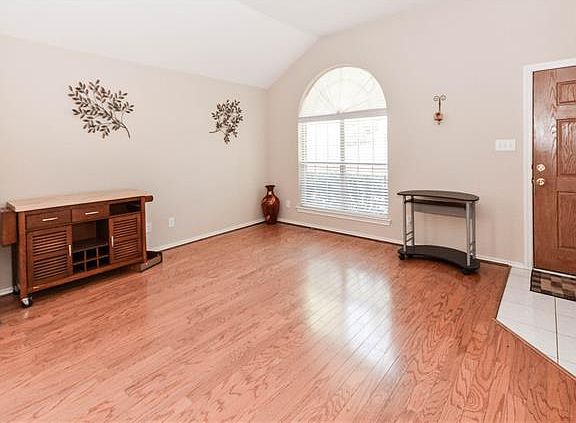 3rd image of 4642 Dusk Meadow Dr