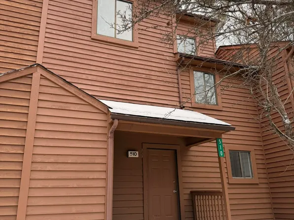 510 Wales Ct, Bushkill, PA 18324