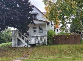 434 Chestnut St, Norway, MI 49870