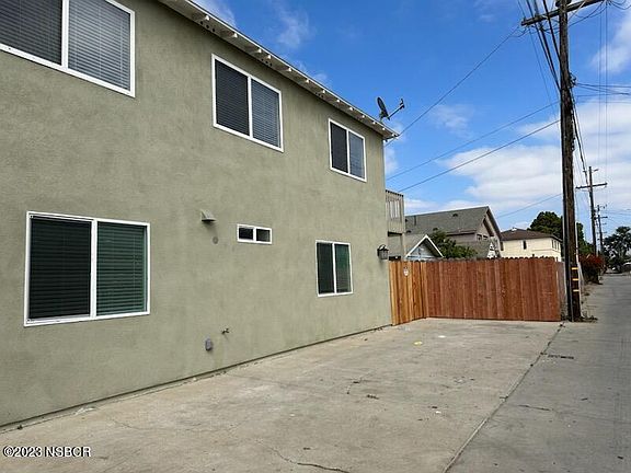 5th image of 204 & 206 E El Camino St