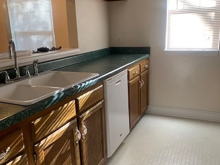 3800 Old Rosebud Ct #D — Photo 17