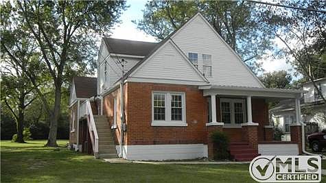 2nd image of 726 Maplewood Ave