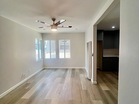 5th image of 00-1007 E Ocean Blvd #28