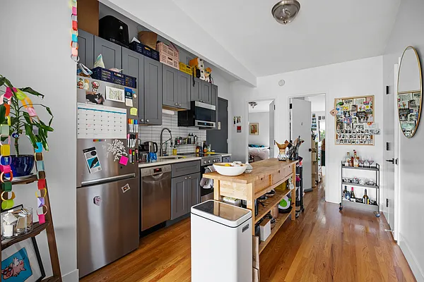 Rented by Corcoran | media 19