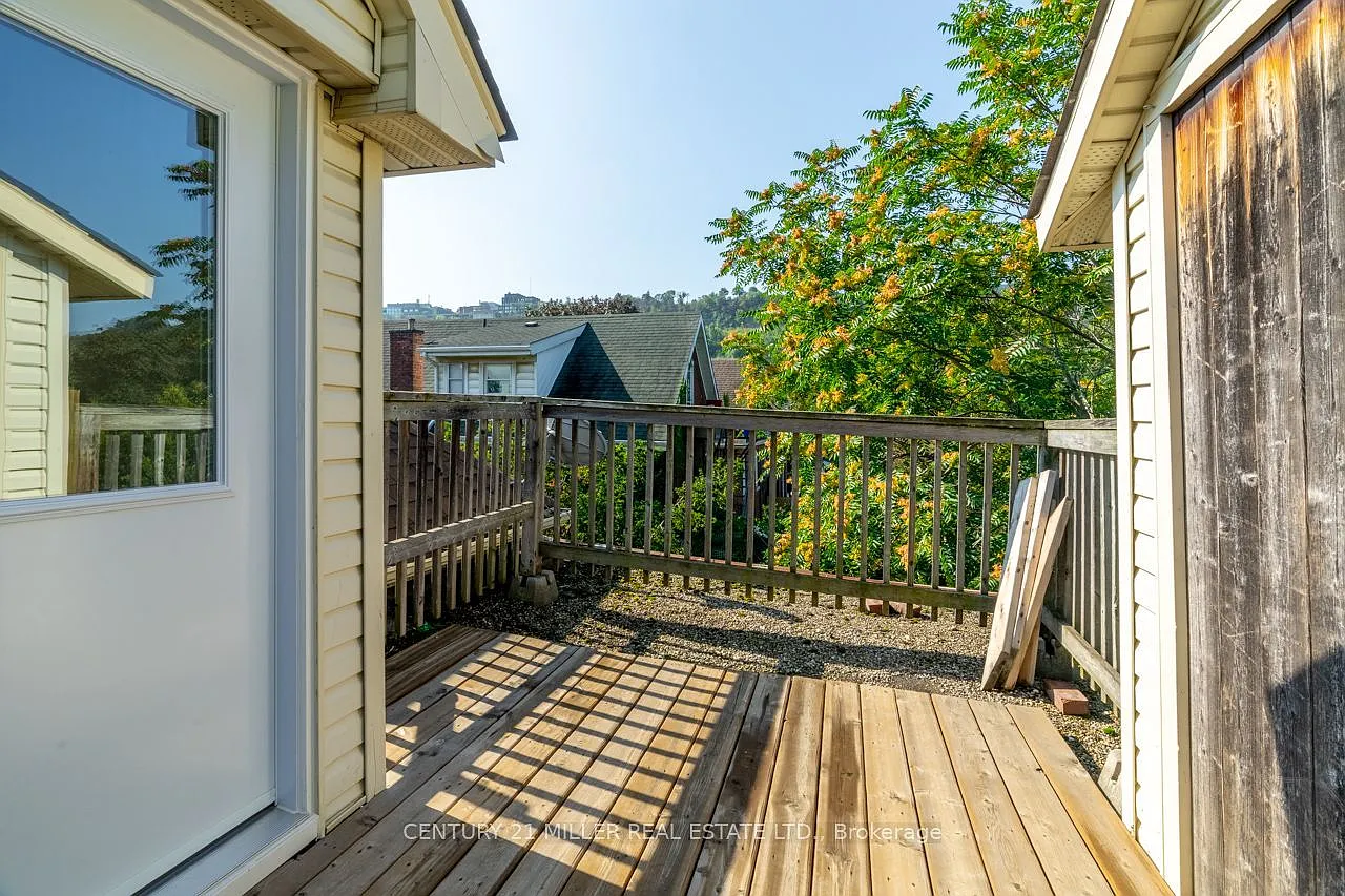 1 bed, $1,350 — Photo 2
