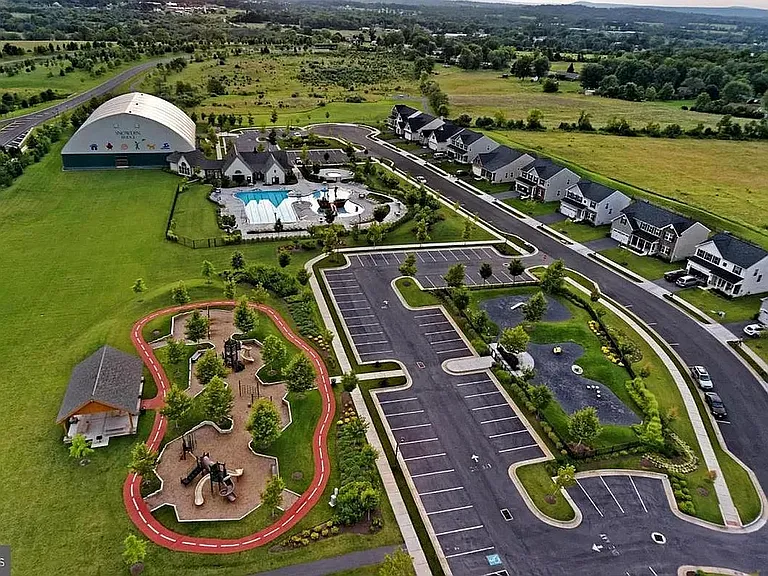 Snowden Amenities