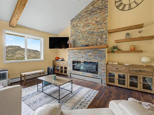 38 Navajo Court, Lyons, CO 80540