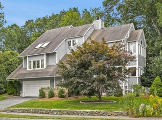 222 Bartholomew St, Peabody, MA 01960
