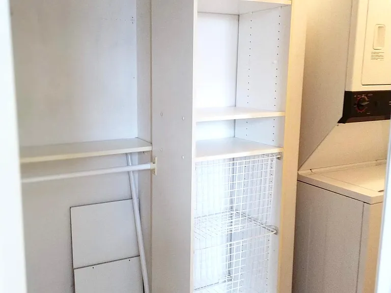 2310 W Bloomingdale Ave — Photo 6