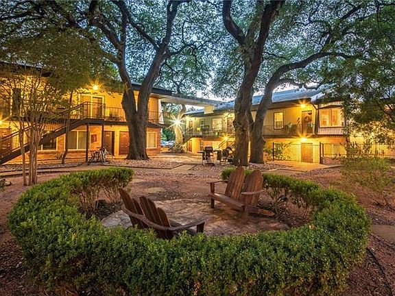 3rd image of 2020 S Congress Ave APT 2222