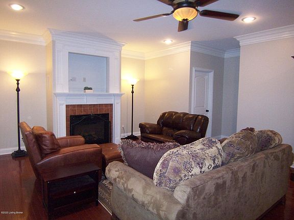4th image of 167 Blakenrod Blvd