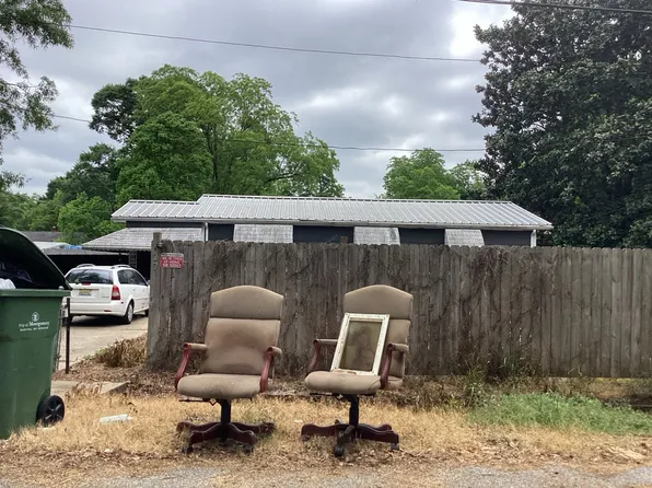 27 Evans Dr, Montgomery, AL 36108