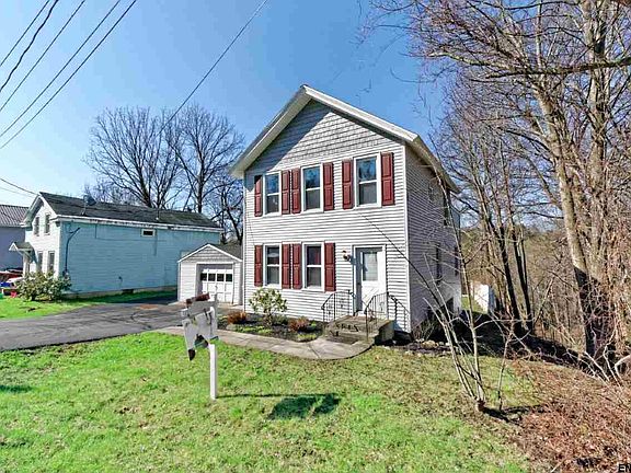 3rd image of 167 Maple Ave