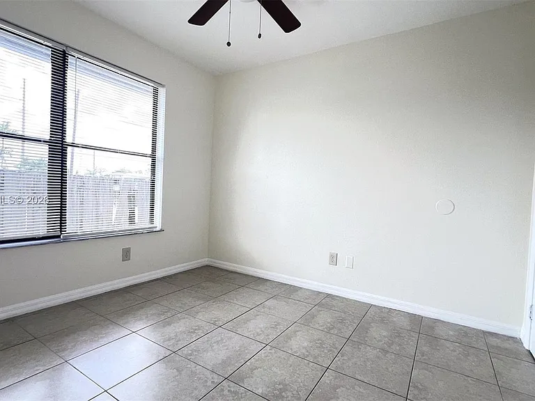 5914 Taylor St #1-2 — Photo 5
