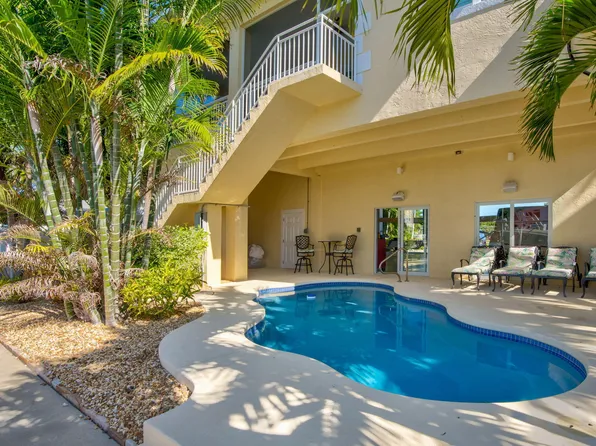 354 Airport Dr S, Summerland Key, FL 33042