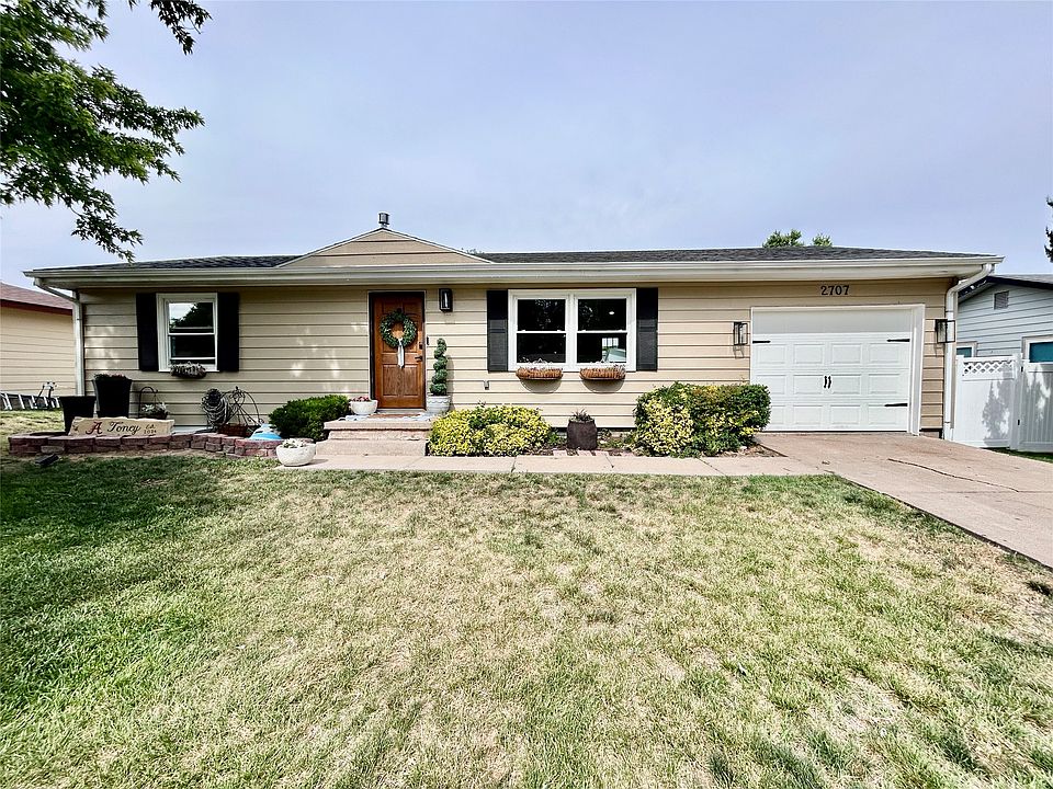 1st image of 2707 Colleen Ave