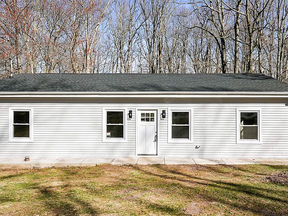 2nd image of 20 Gail Dr