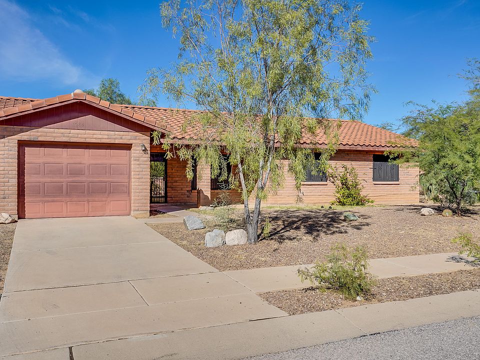 1st image of 7586 W Tenderfoot Dr