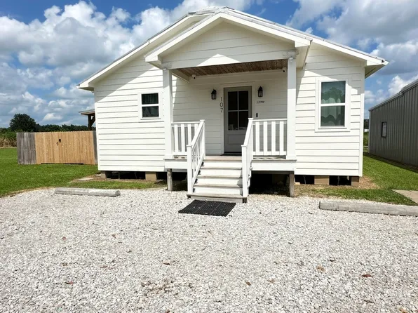 107 Redfish Ln, Carencro, LA 70520