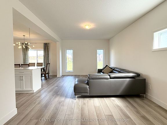 4th image of 1422 Twilite Blvd