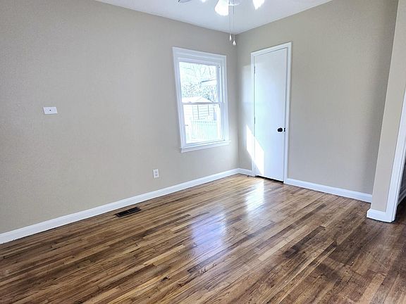 5th image of 109 Audubon Cir