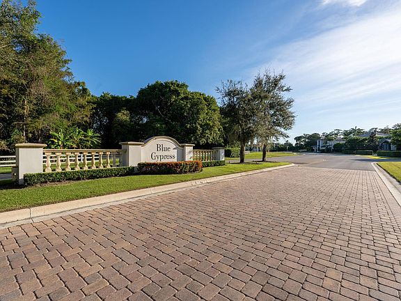 2nd image of 3024 Blue Cypress Lane