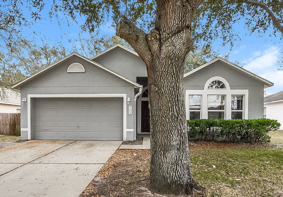 1st image of 762 Welch Hill Cir