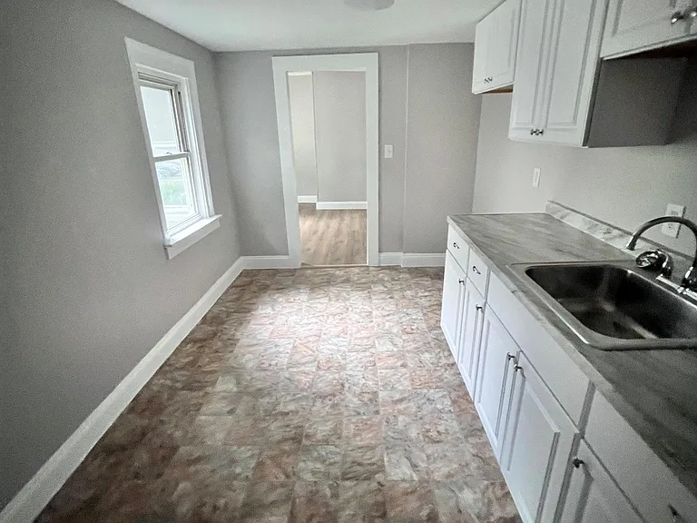 5 Washington St #2 — Photo 3