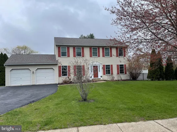 229 Souder Ln, Perkasie, PA 18944