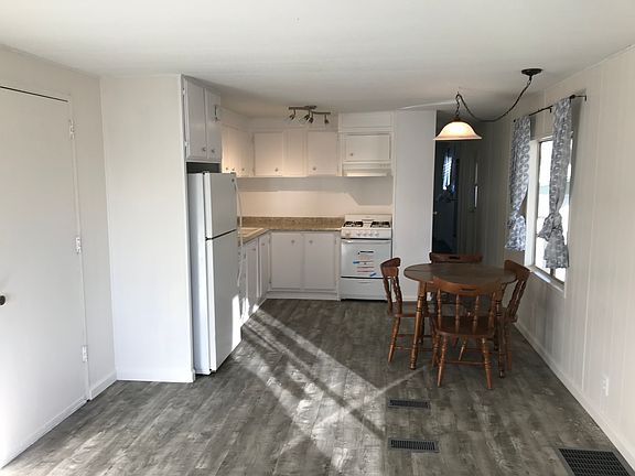 4th image of 305 S Val Vista Dr Lot 204