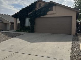 11012 Hackamore Ave SW, Albuquerque, NM 87121