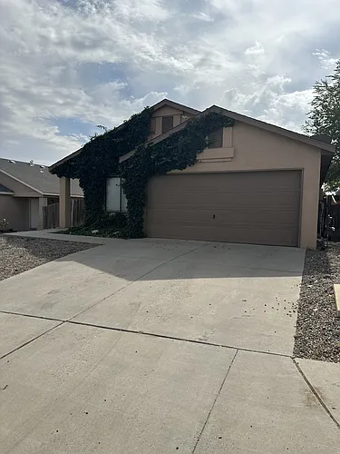 11012 Hackamore Ave SW Photo 1