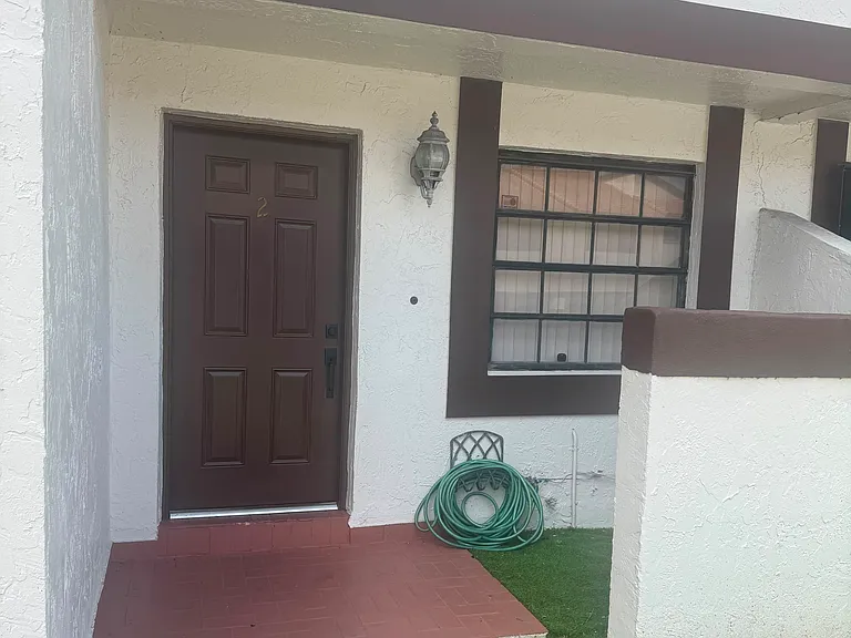 13315 SW 58th Ter #2 — Photo 3