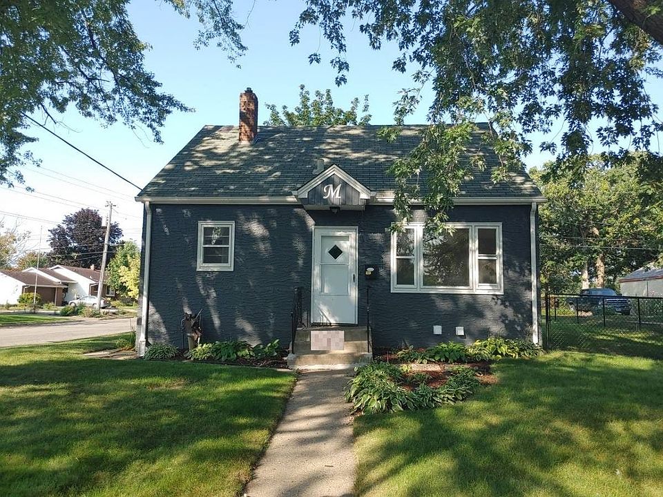 1st image of 756 1st Ave S