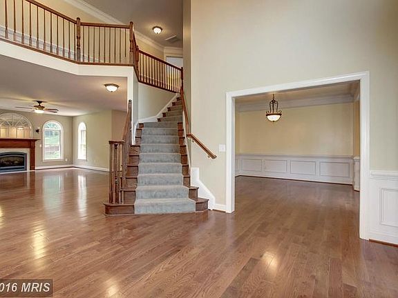 3rd image of 12577 Daffodil Dr