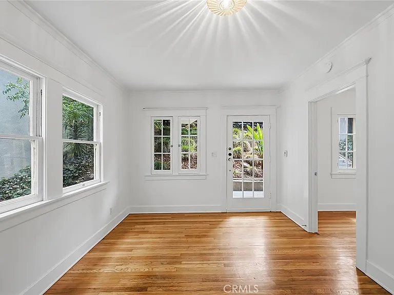 3322 Hamilton Way — Photo 5