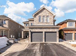 36 Auburn Ct, Barrie, ON L4N 6G9