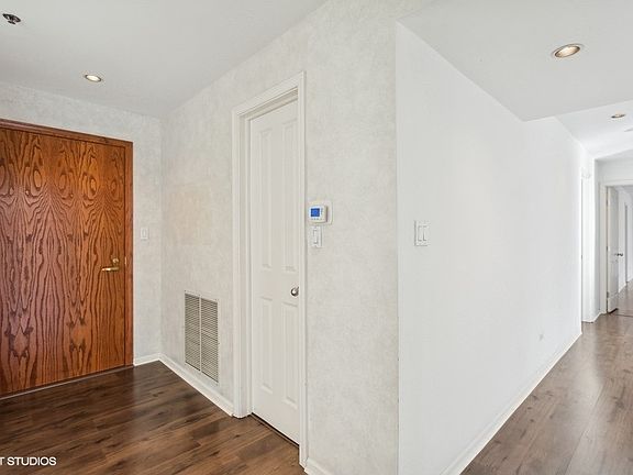 2nd image of 4757 Howard St APT 304
