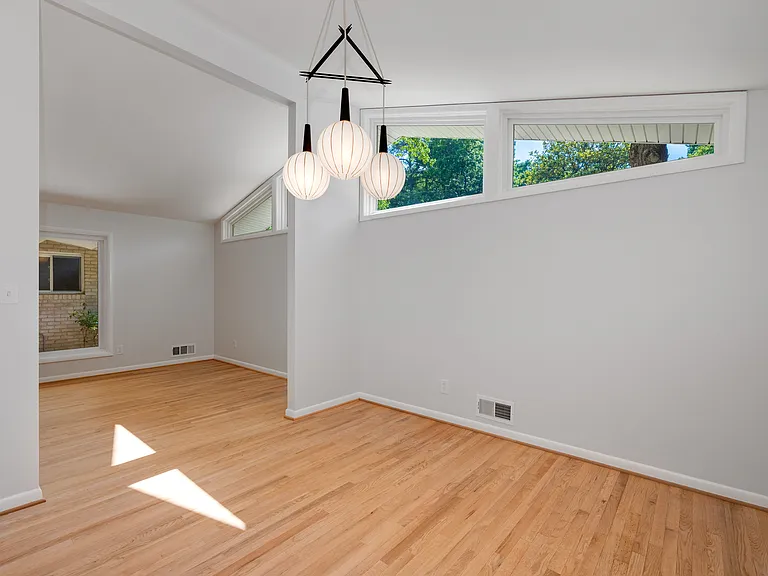 Dining room, view to Living room