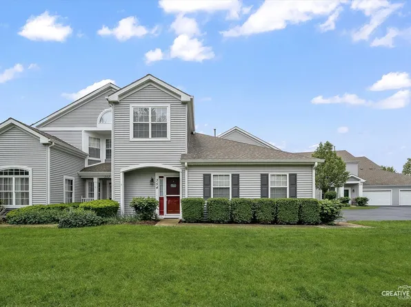 354 Cascade Ln #354, Oswego, IL 60543