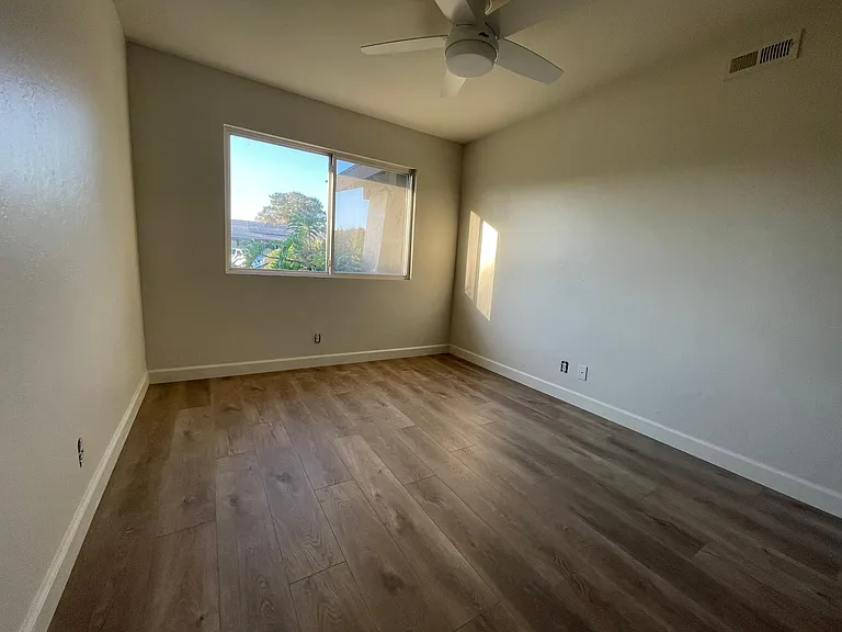 3503 Spruce Ct — Photo 17