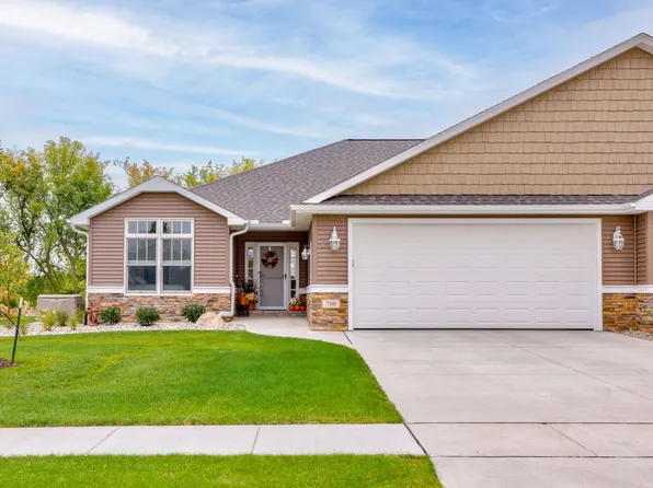 780 Blossom Dr, Frankenmuth, MI 48734