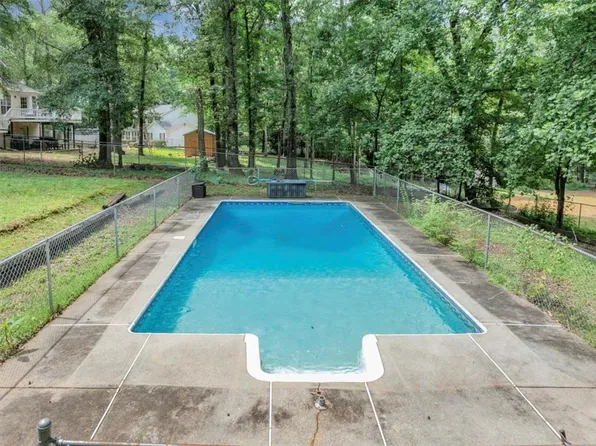 250 Daileys Plantation Dr, McDonough, GA 30253