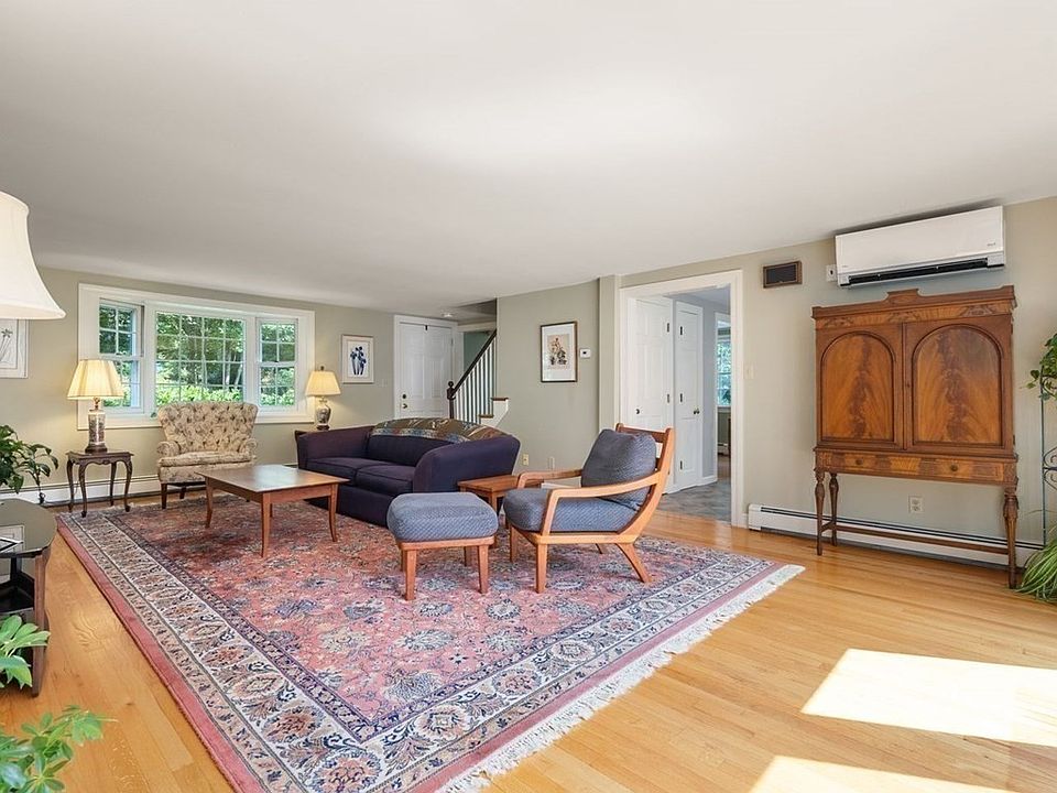 211 Oxbow Rd, Wayland, MA 01778 Zillow