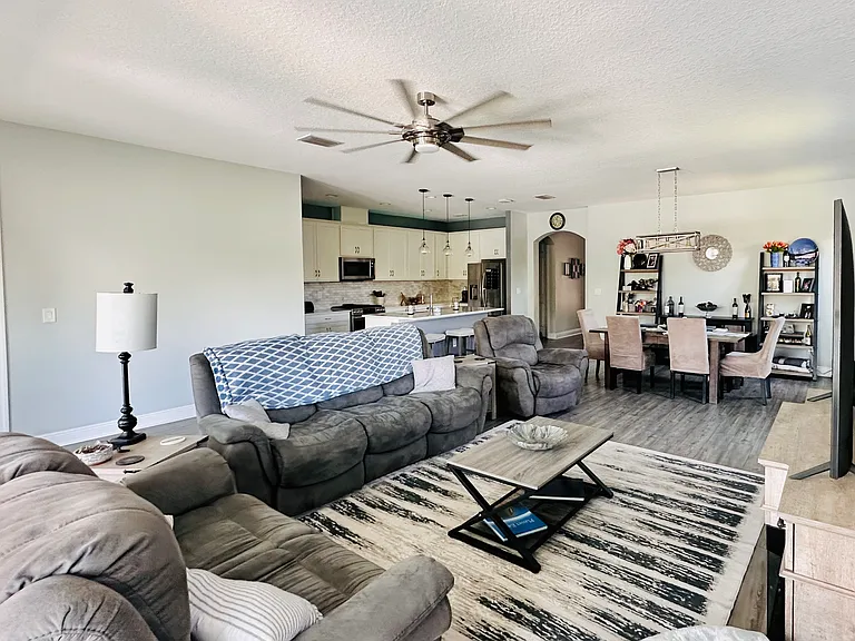 5847 Silver Sun Dr — Photo 9