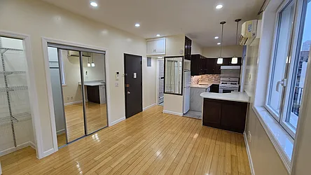 Rented by Manhattan Realty Group