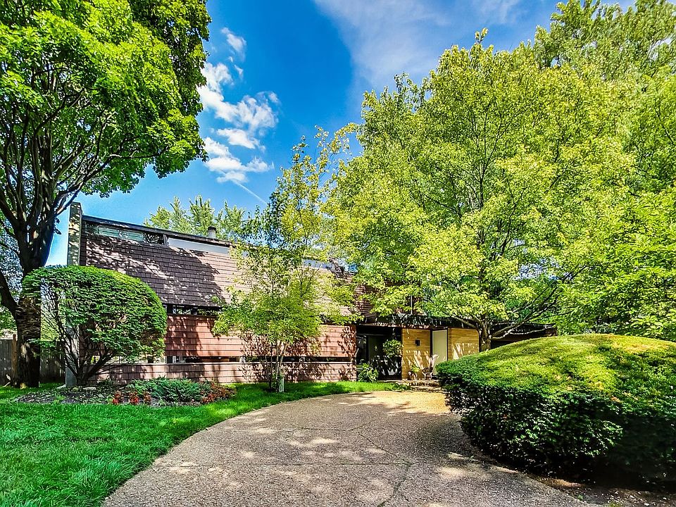 1st image of 1417 Blackthorn Dr