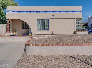 1032 N Olsen Ave, Tucson, AZ 85719