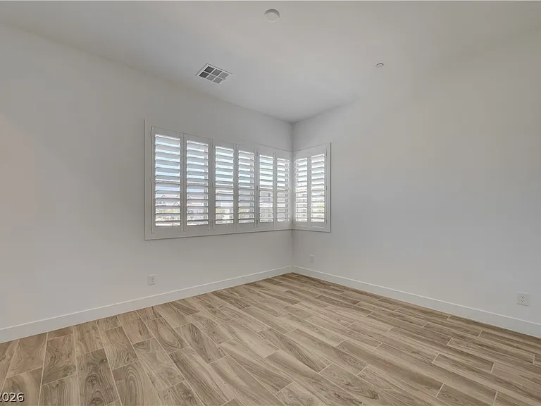 11803 Giroma Ave — Photo 29